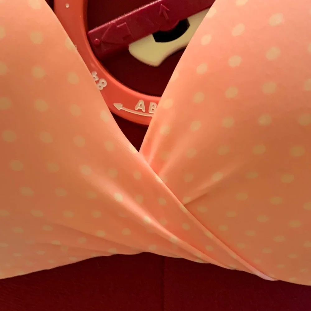 Victorias Secret Plunge Pink Polka Dot Women's Bra Hbbb - Picture 2 of 9